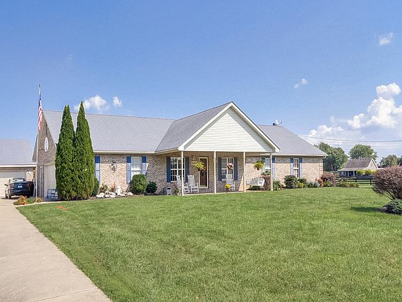 3rd image of 288 Locust Grove Dr