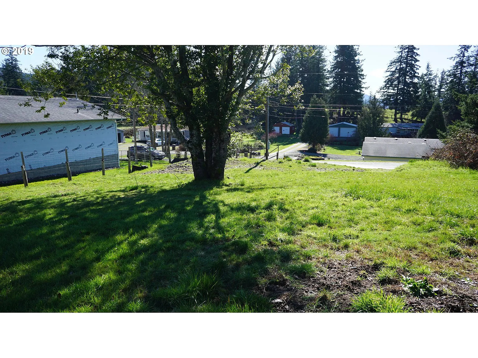 1873 E Cedar St photo 1