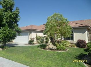 3731 Via Capitola, Madera, CA 93637