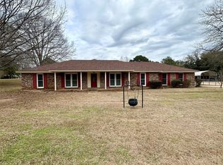 35 New Bingham Dr, Wetumpka, AL 36093