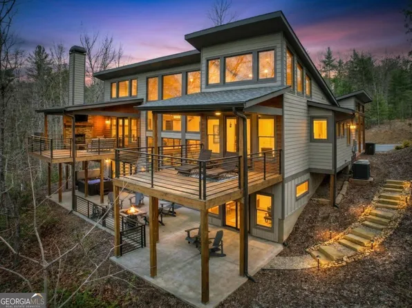 466 Watersong Blf E, Ellijay, GA 30540