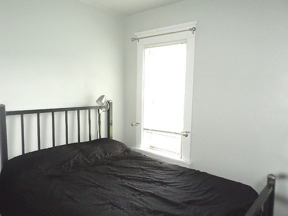 5th image of 229 East Coolidge Ave.