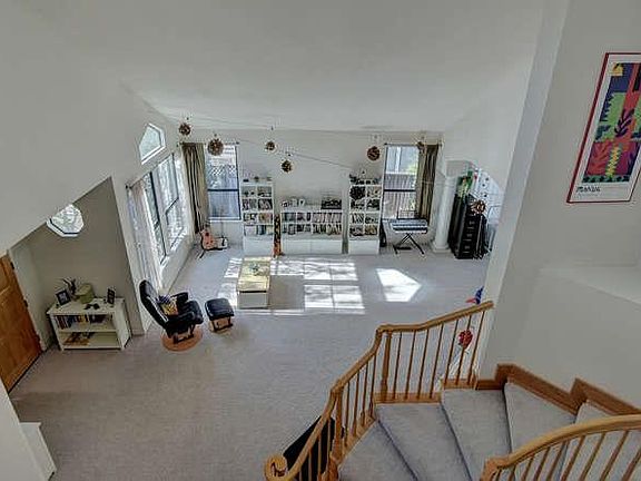 5th image of 2755 Cantor Dr
