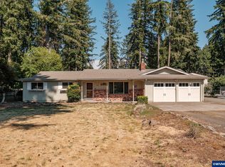 526 N 13th St, Lyons, OR 97358