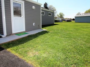 8 Angola Rd, New Castle, DE 19720