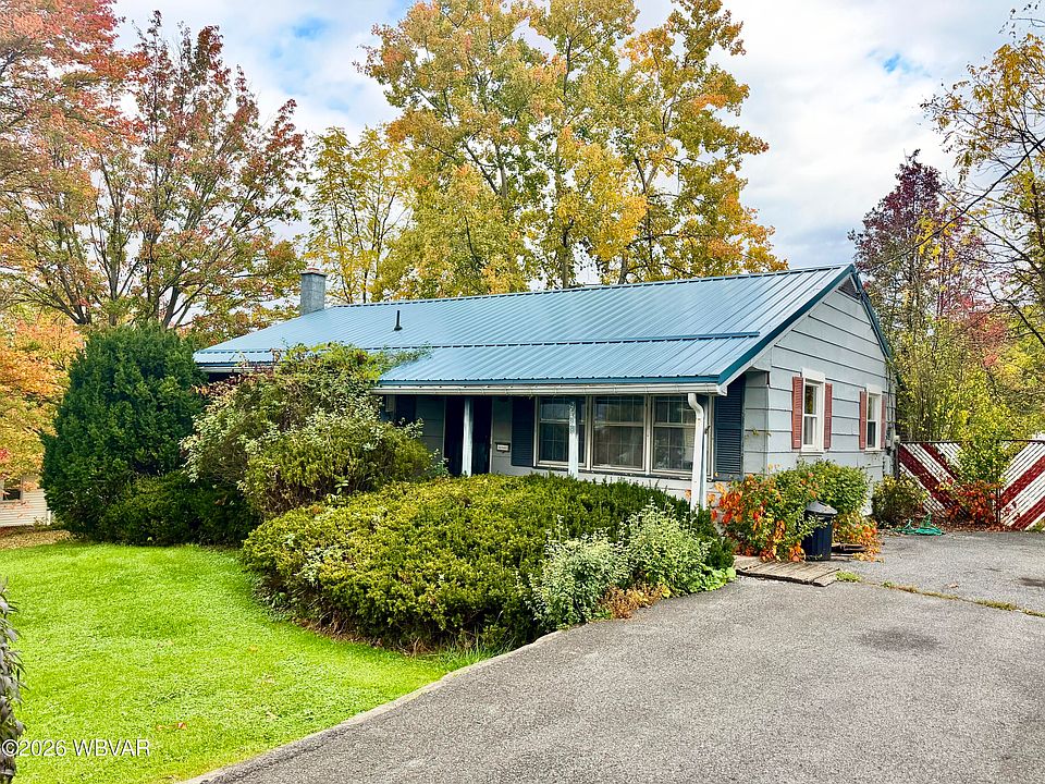 1st image of 1 Collegewood Ave