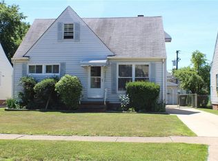 24570 Glenforest Rd, Euclid, OH 44123