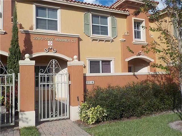 1st image of 2215 Mariner Ct