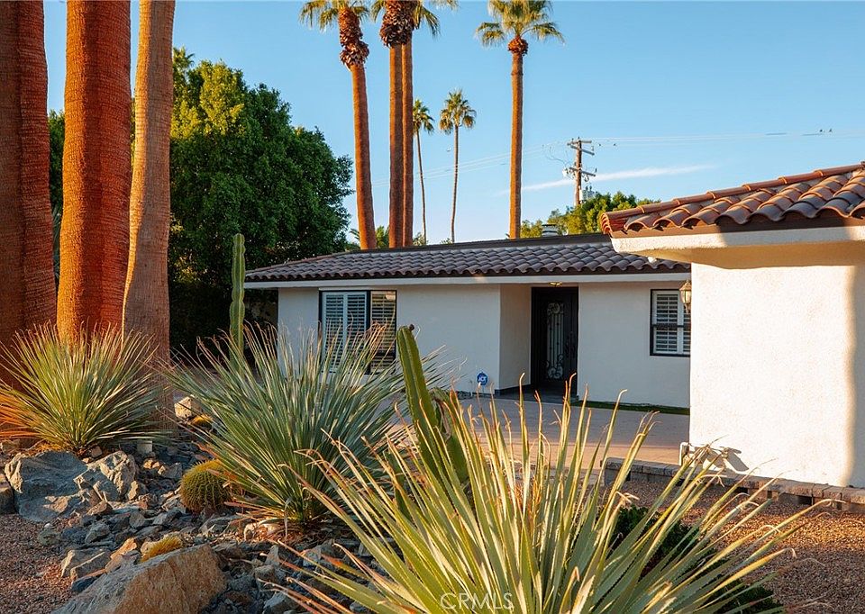 1st image of 73640 Joshua Tree St