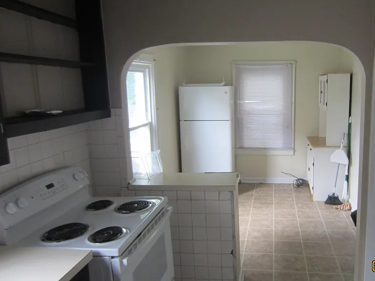 Red Oak St — Photo 7