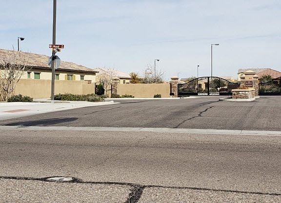 2nd image of 3099 E Mahogany Pl