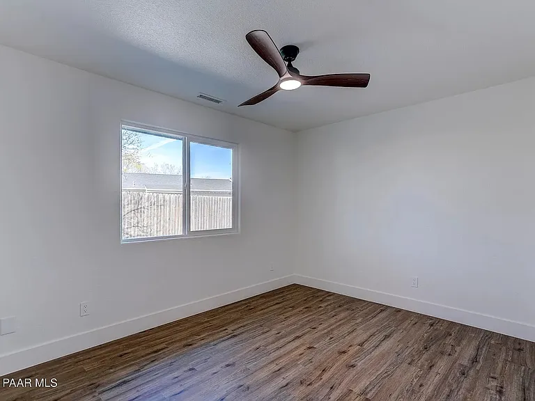 3164 N Yavapai Rd #B — Photo 11