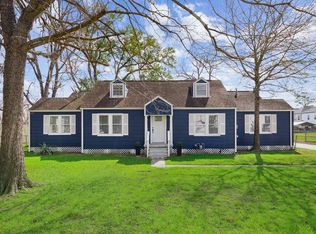 801 Woodcrest Dr, Houston, TX 77018