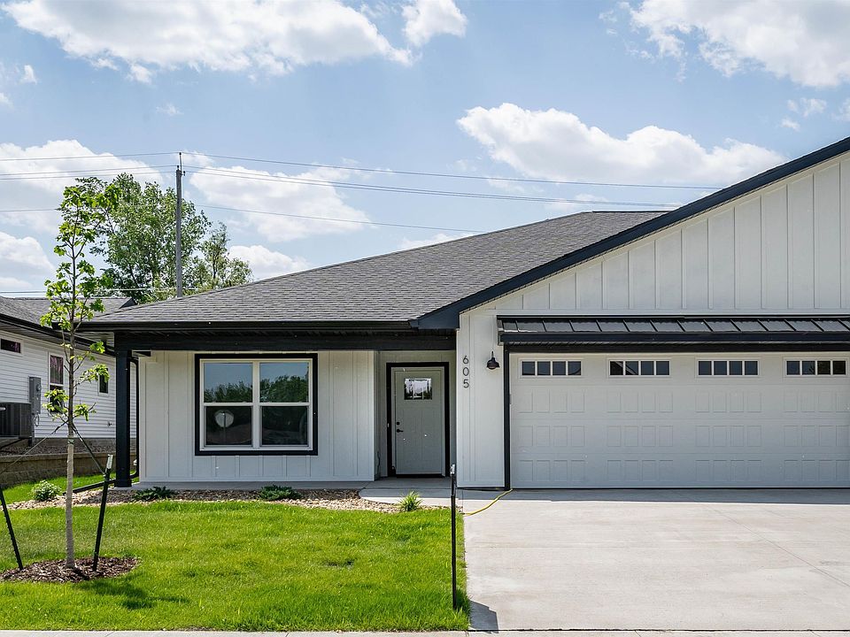 1st image of 605 Spruce Hills Dr