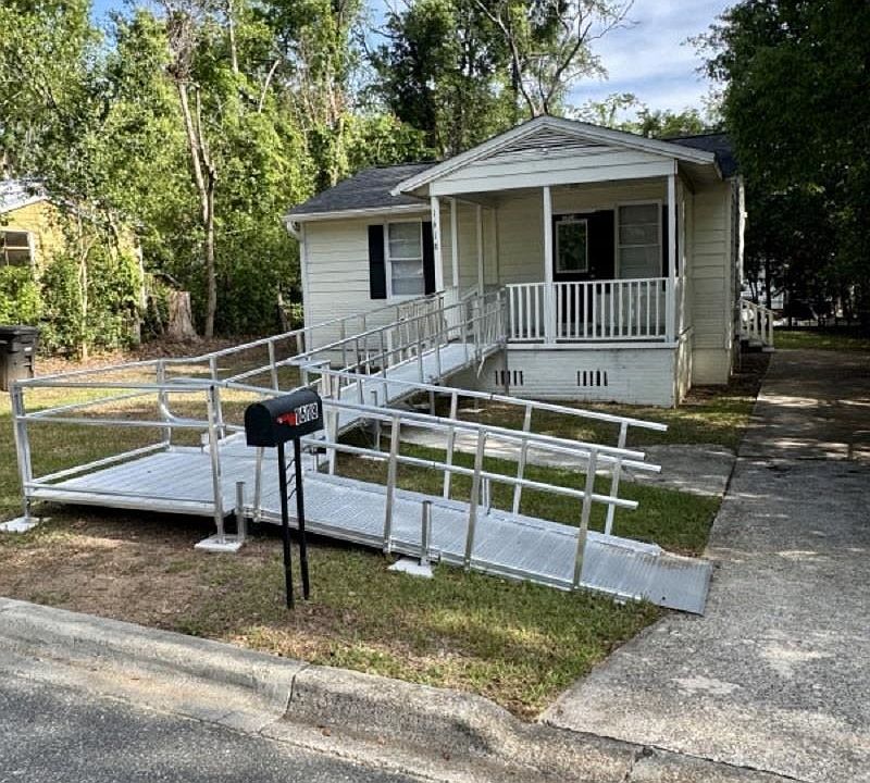 1st image of 1618 Elberta Dr