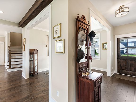 4th image of 5021 Judd Way NW