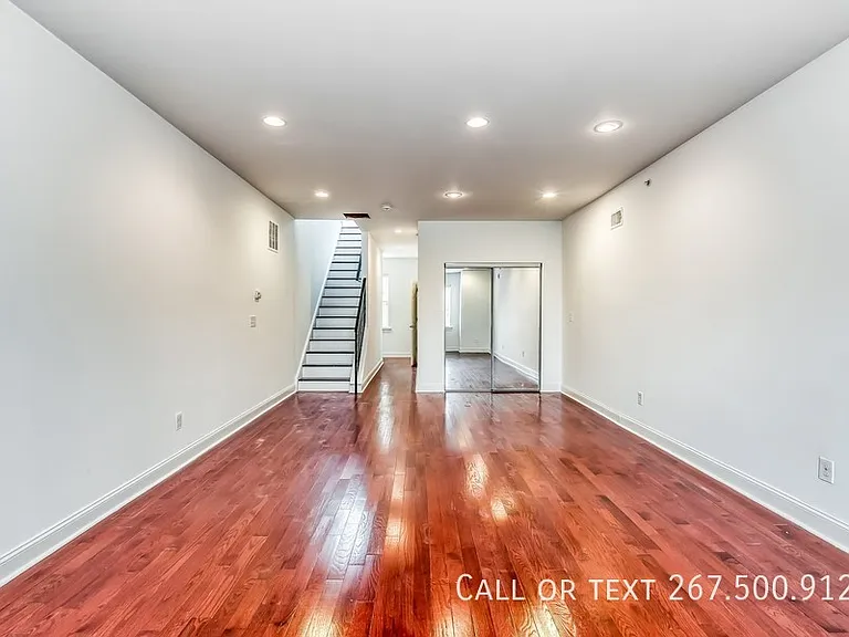 1456 E Columbia Ave — Photo 21
