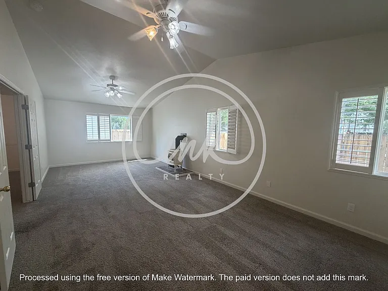 1464 Garden Glen Ct — Photo 13