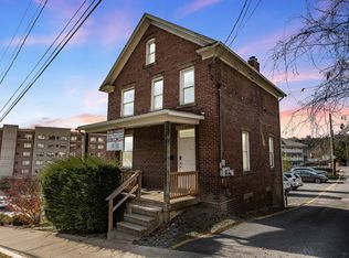 107 3rd St, Morgantown, WV 26505