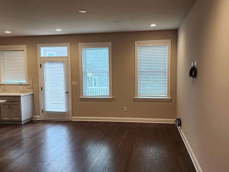 212 Foxhedge Rd — Photo 25