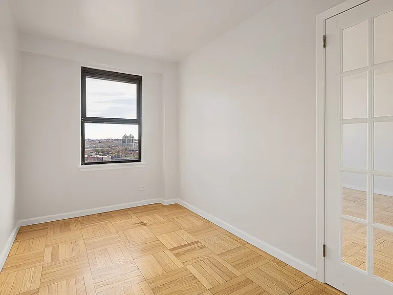 460 E 79th St #15F — Photo 7