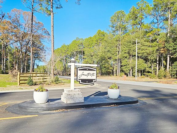 4th image of 107 Sawtooth Dr