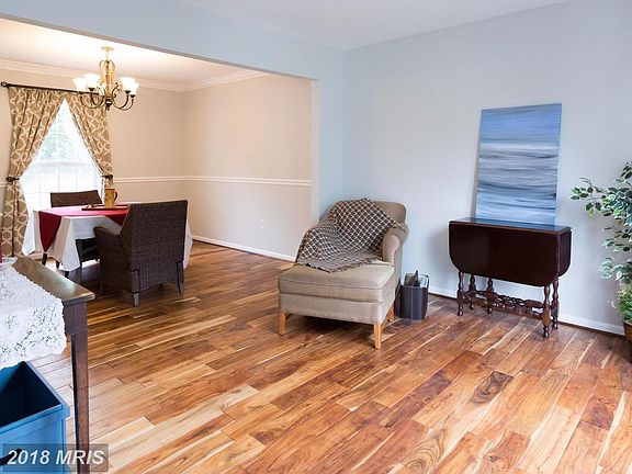4th image of 8203 Royal Star Ct