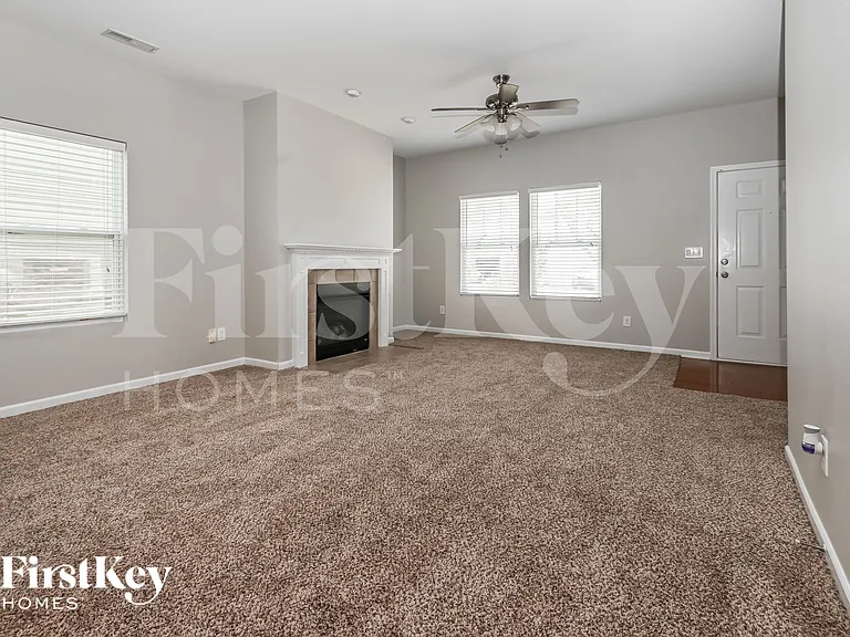 3222 Lemongrass Ln — Photo 5