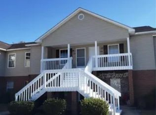 217 Magnolia Plantation Ct, Hinesville, GA 31313