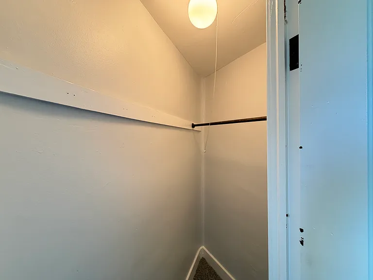 2026 Hertel Ave #A6 — Photo 12