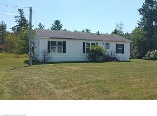 73 North St, Ellsworth, ME 04605
