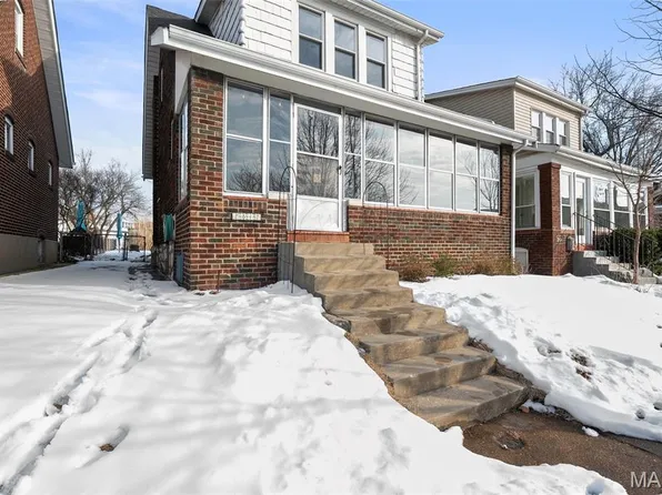2842 Knox Ct, Saint Louis, MO 63139