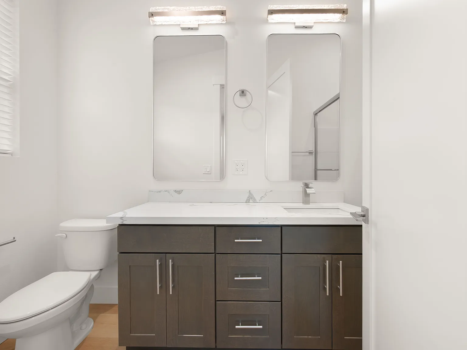 2 bed, 1200 sqft, $2,790 — Photo 4