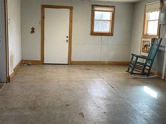 5th image of 417 E Ross Ave