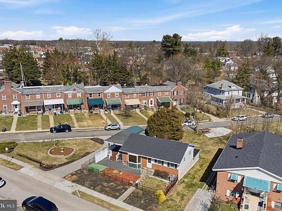 4th image of 723 Braeside Rd