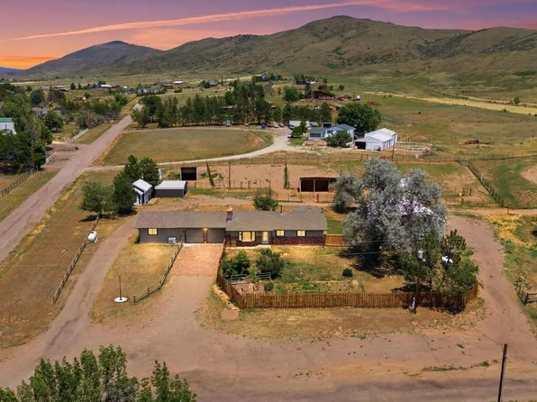 6701 Orchard Dr, Loveland, CO 80538