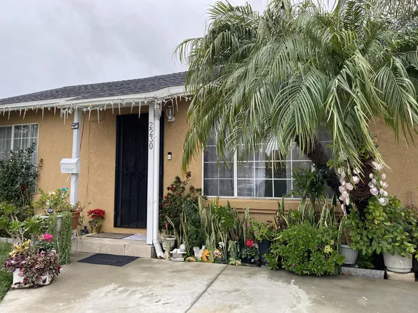2230 S Hickory St, Santa Ana, CA 92707