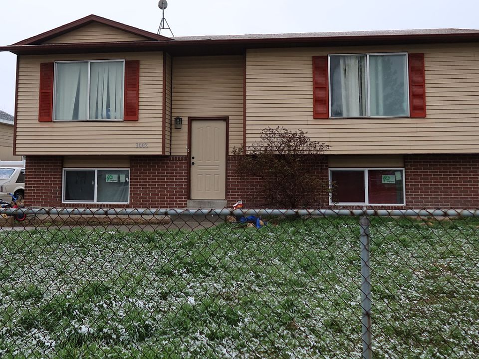 1st image of 3002 S Kapford Dr