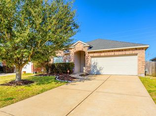 7747 Summerdale Dr, Rosenberg, TX 77469