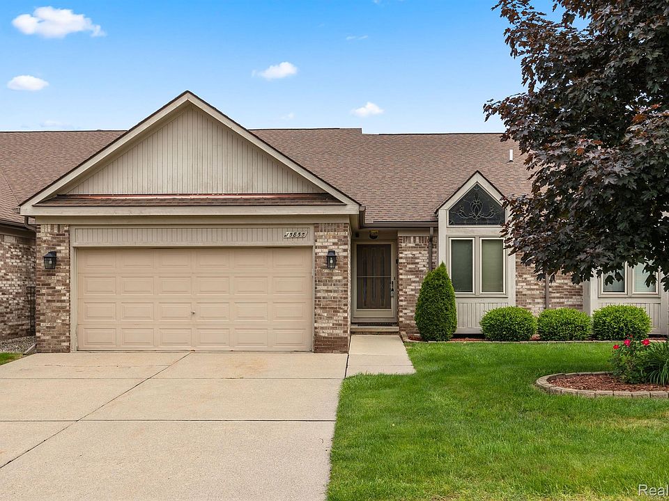 1st image of 15855 Nadina Ln