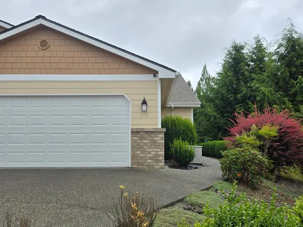 210 Brant Ln, Hoquiam, WA 98550