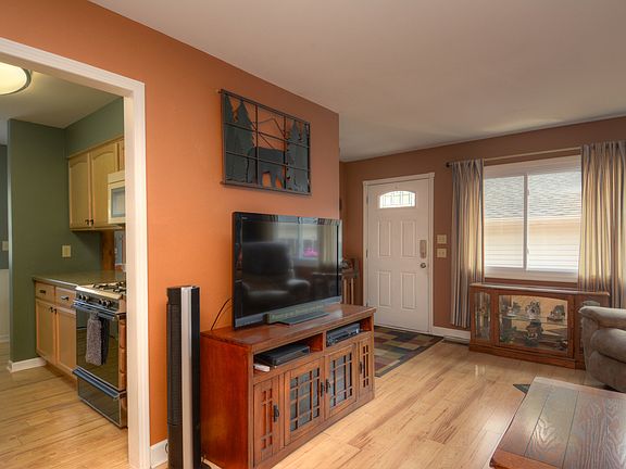 5th image of 1917 Pepper Valley Dr #0