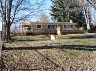 255 Pisgah Dr, Brevard, NC 28712