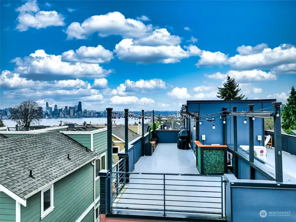 1714 California Avenue SW #A, Seattle, WA 98116