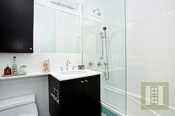 Sold by Halstead Real Estate | media 10