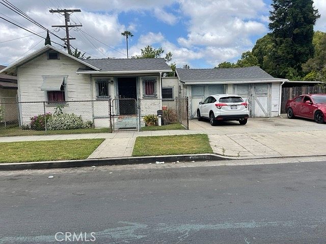 1st image of 6061 Raymond Ave
