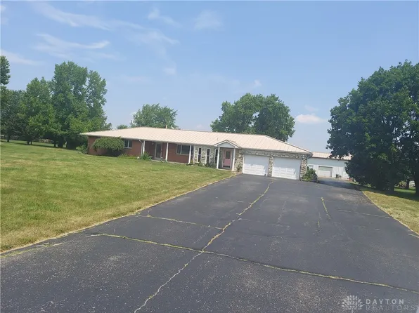 5169 Phillipsburg Union Rd, Englewood, OH 45322