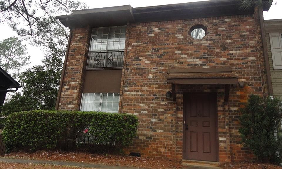 1st image of 612 Garden Walk Dr