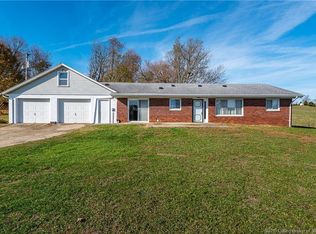 1912 N Shelby St, Salem, IN 47167