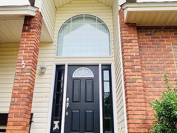 2nd image of 272 Paradise Ln